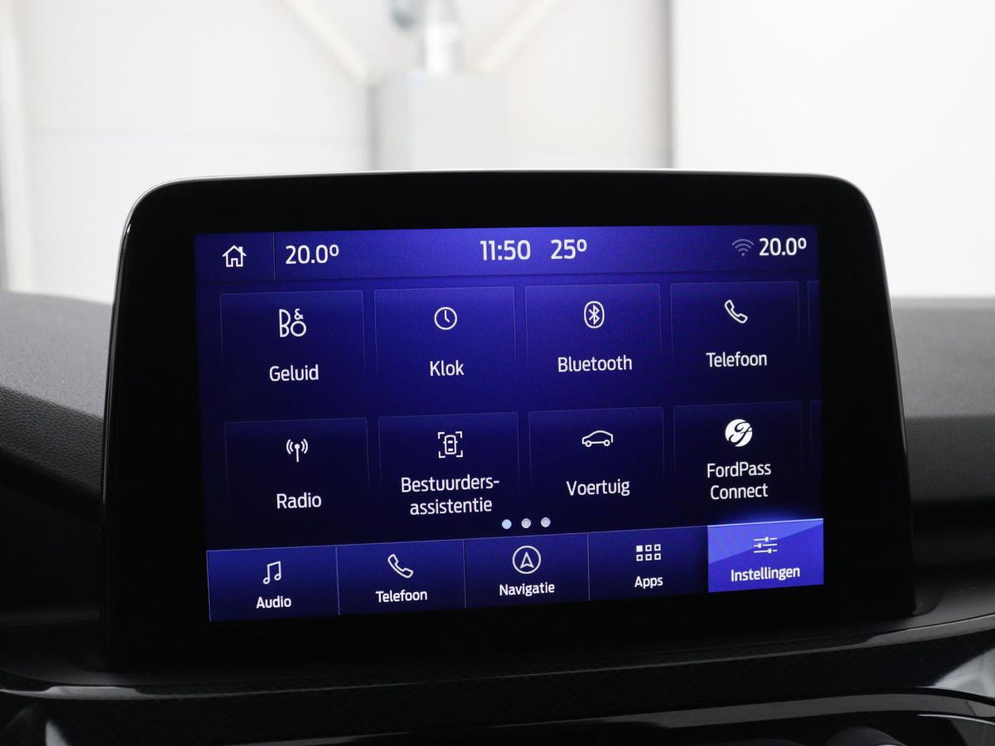 Ford Kuga 2.5 PHEV ST-Line | SOH 94,5% | Adaptive cruise | Leder/Alcantara | Camera | Carplay | Side Assist | Navigatie | Keyless | Parkeerhulp | Elektrische kofferklep | Climate control | Plug In