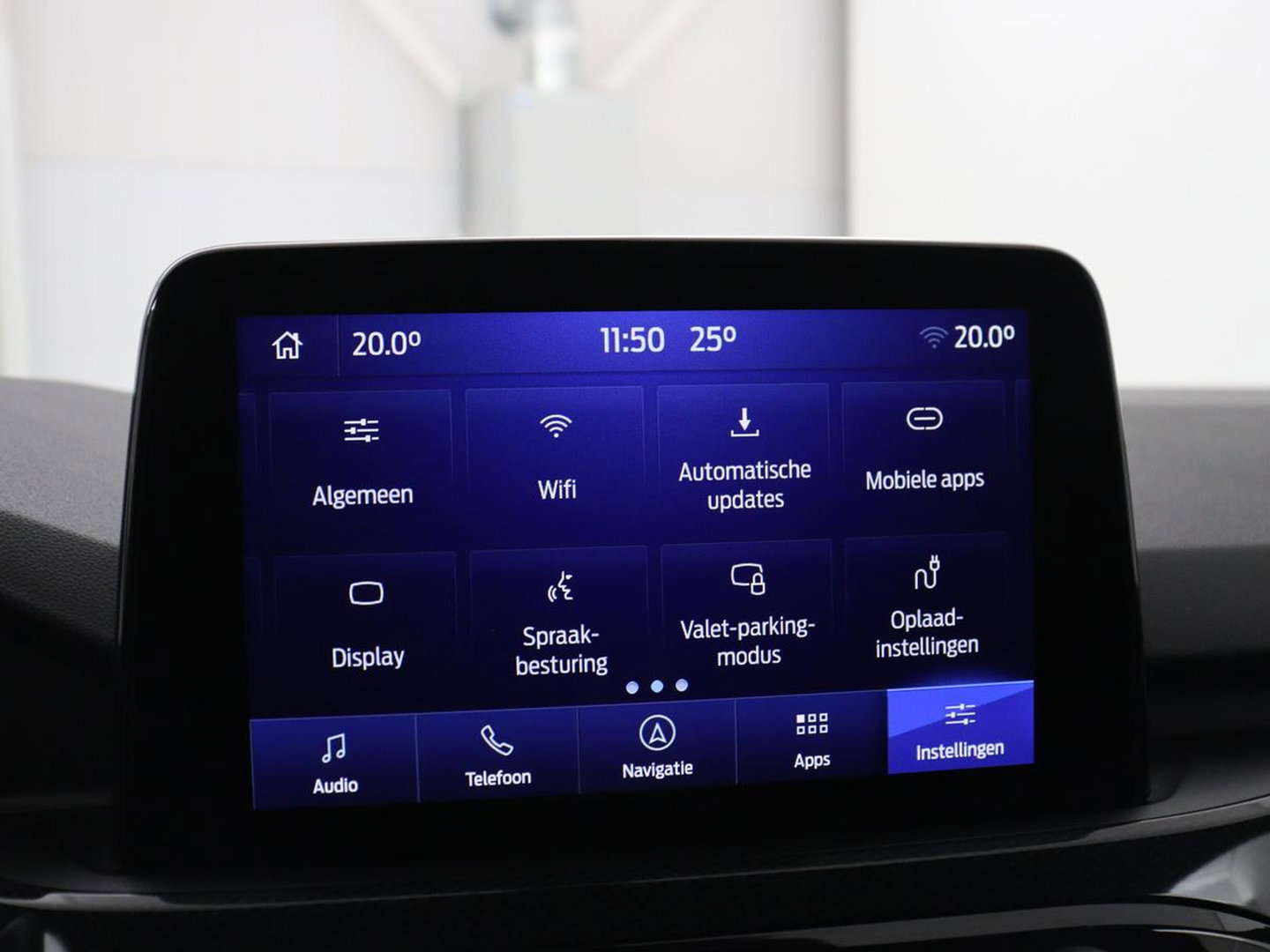 Ford Kuga 2.5 PHEV ST-Line | SOH 94,5% | Adaptive cruise | Leder/Alcantara | Camera | Carplay | Side Assist | Navigatie | Keyless | Parkeerhulp | Elektrische kofferklep | Climate control | Plug In
