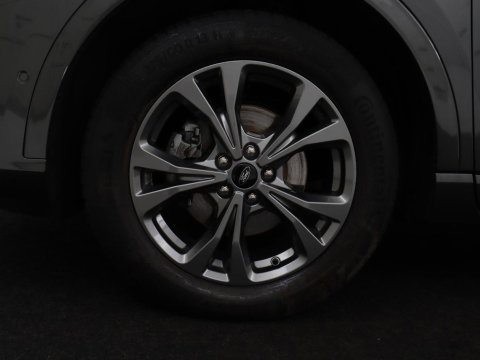Ford Kuga 2.5 PHEV ST-Line | SOH 94,5% | Adaptive cruise | Leder/Alcantara | Camera | Carplay | Side Assist | Navigatie | Keyless | Parkeerhulp | Elektrische kofferklep | Climate control | Plug In