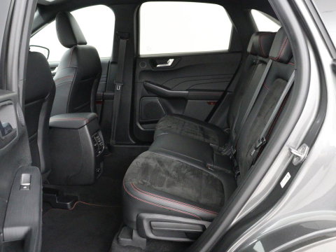 Ford Kuga 2.5 PHEV ST-Line | SOH 94,5% | Adaptive cruise | Leder/Alcantara | Camera | Carplay | Side Assist | Navigatie | Keyless | Parkeerhulp | Elektrische kofferklep | Climate control | Plug In