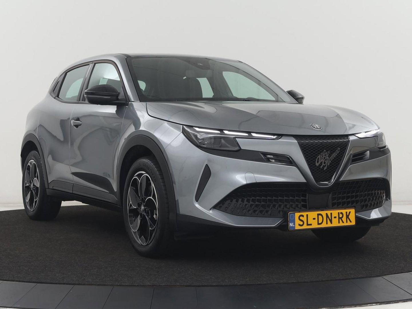 Alfa Romeo Junior Elettrica 54 kWh