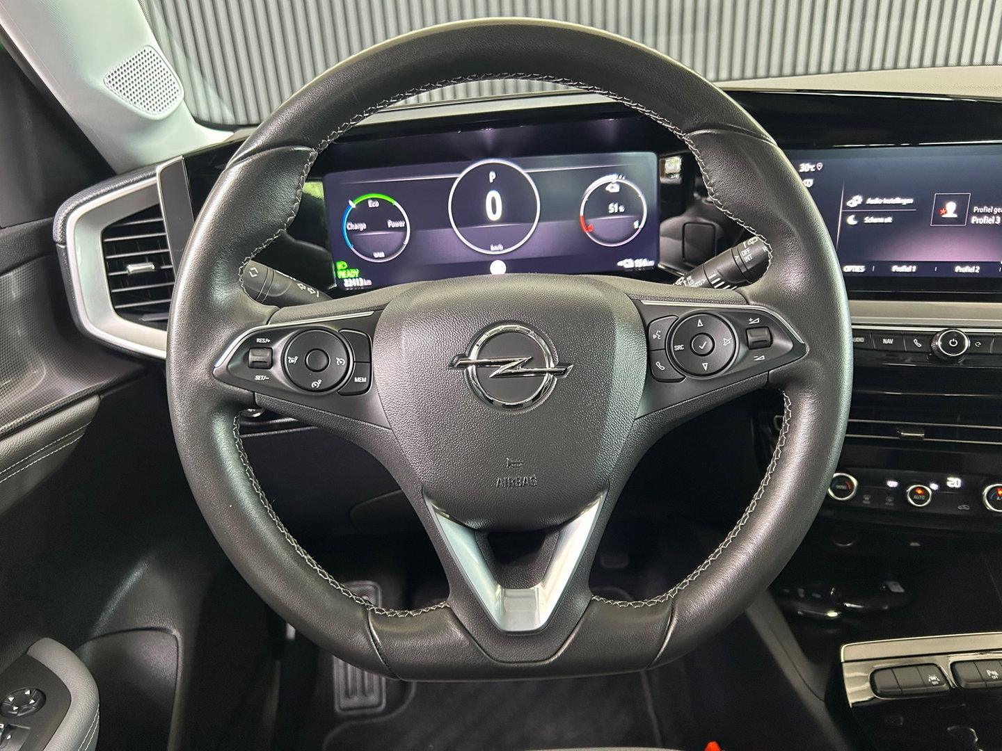 Opel Mokka Electric Level 3 50 kWh ULTIMATE APPLECARPLAY|NAVI|CRUISE|CAMERA|NAVI|17INCH-LM VELGEN