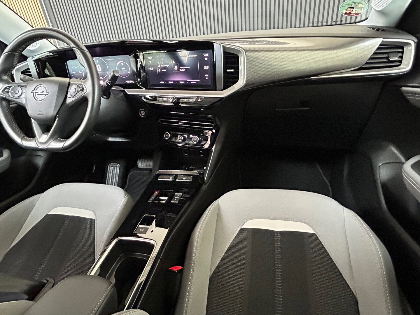 Opel Mokka Electric Level 3 50 kWh ULTIMATE APPLECARPLAY|NAVI|CRUISE|CAMERA|NAVI|17INCH-LM VELGEN