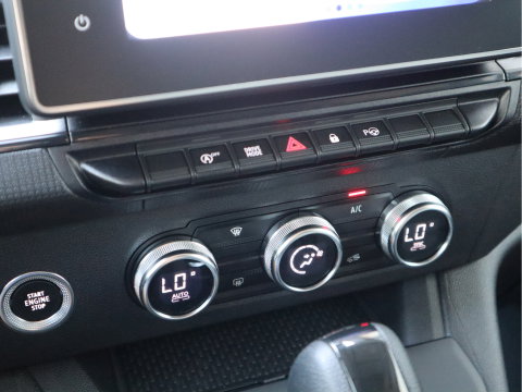 Renault Kangoo 1.3 TCe 131pk Benzine Automaat - Vol opties - 3 Zits - Apple - Camera