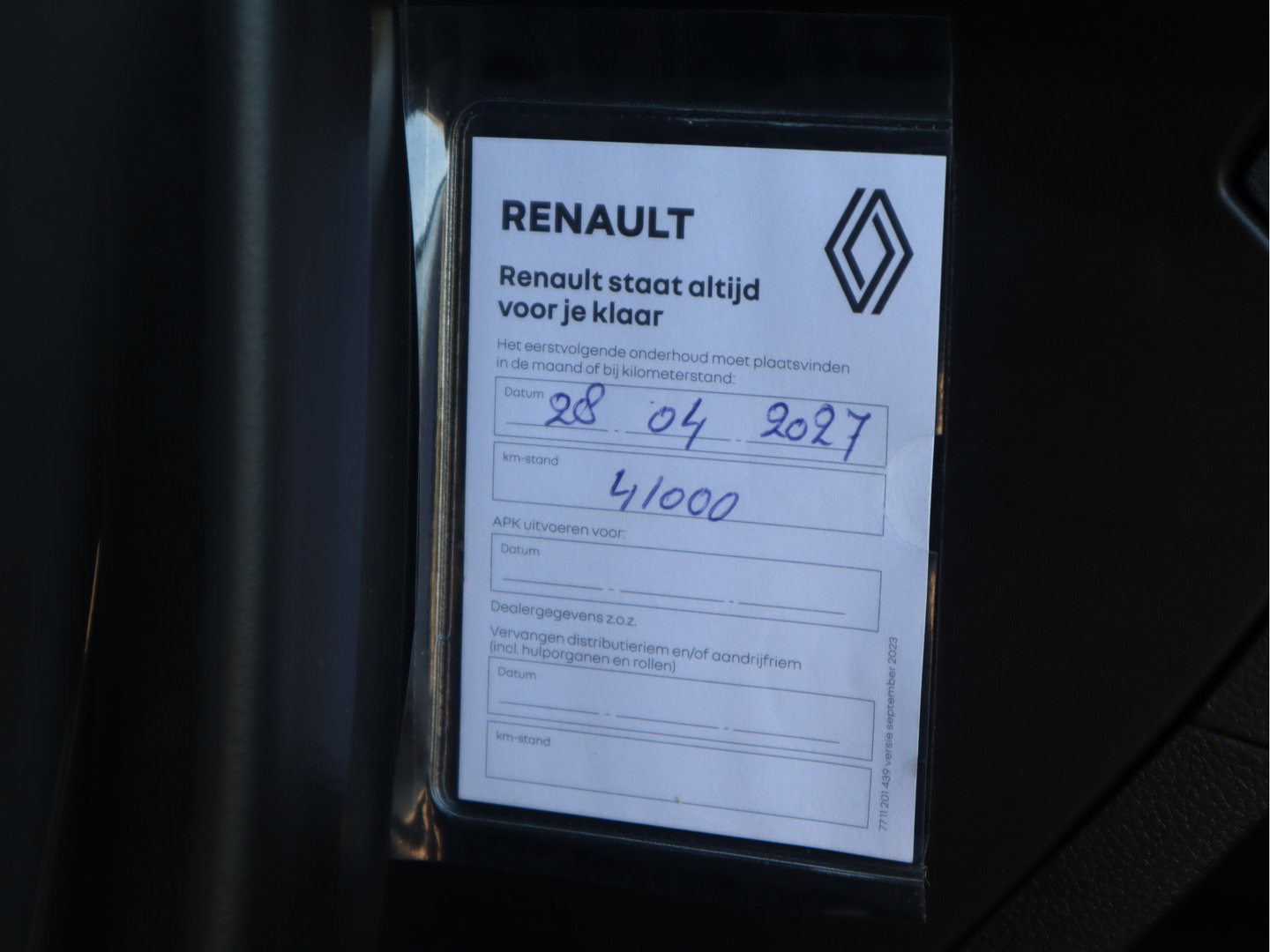 Renault Kangoo 1.3 TCe 131pk Benzine Automaat - Vol opties - 3 Zits - Apple - Camera