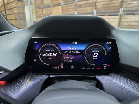 CUPRA Raval VZ Rebel 56 kWh Kuipstoelen Pano DCC E-VAQ 19"LM SOH 100% Direct rijden!