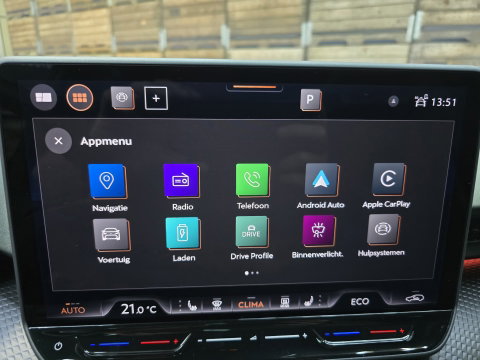 CUPRA Raval VZ Rebel 56 kWh Kuipstoelen Pano DCC E-VAQ 19"LM SOH 100% Direct rijden!