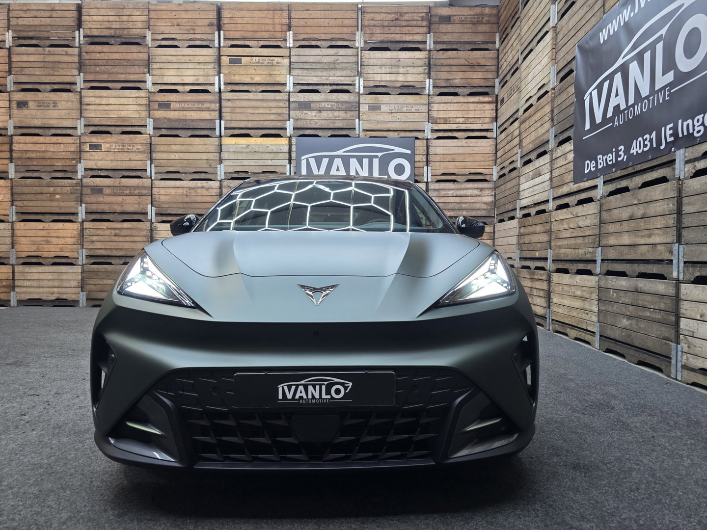 CUPRA Raval VZ Rebel 56 kWh Kuipstoelen Pano DCC E-VAQ 19"LM SOH 100% Direct rijden!