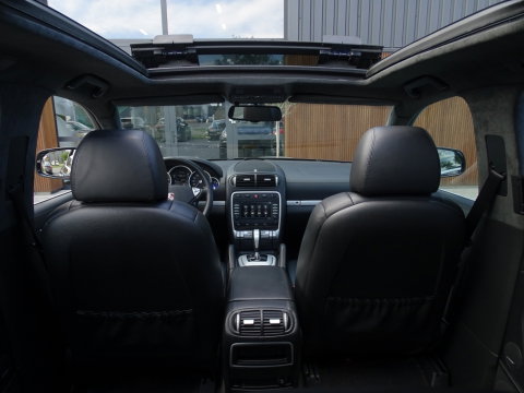 Porsche Cayenne 4.8 V8 Turbo 500PK / PCM / LED *NAP*