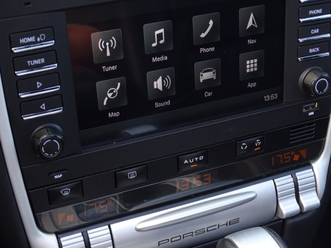 Porsche Cayenne 4.8 V8 Turbo 500PK / PCM / LED *NAP*