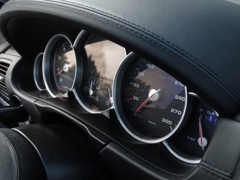 Porsche Cayenne 4.8 V8 Turbo 500PK / PCM / LED *NAP*