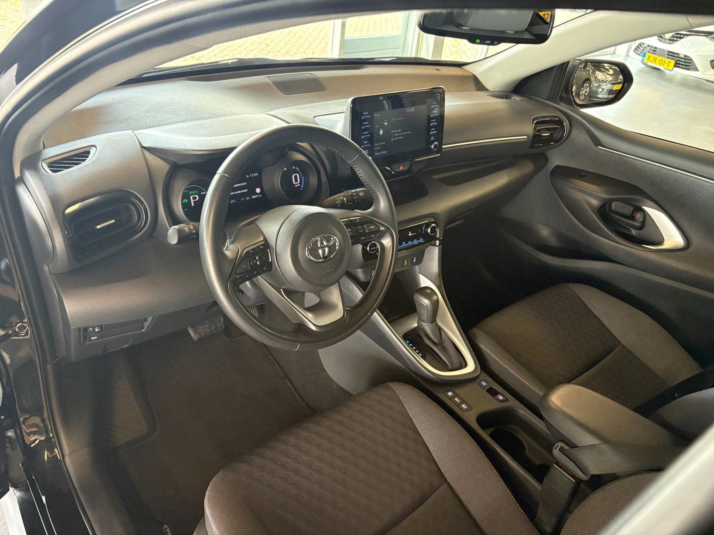 Toyota Yaris 1.5 Hybrid Dynamic