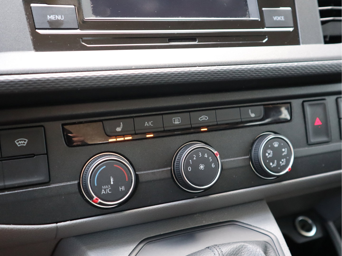 Volkswagen Transporter 2.0 TDI 150pk Euro 6 Automaat - L2 Lang - 2x Schuifdeur - Airco