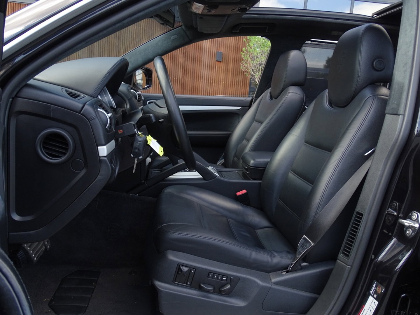 Porsche Cayenne 4.8 V8 Turbo 500PK / PCM / LED *NAP*