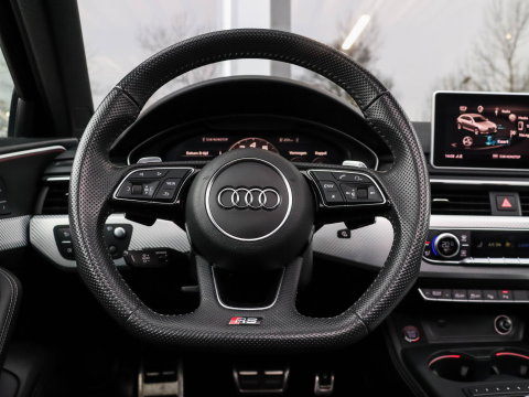 Audi RS4 Avant 2.9 TFSI Quattro Pano Stoelventilatie Bang&Olufsen