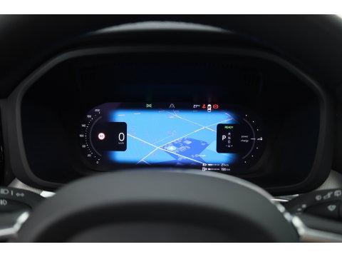Volvo XC60 2.0 T6 Plug-in hybrid AWD Plus Dark | Prijs rijklaar | Pano | H&K Audio | Trekhaak | Elek. verstelbare sportstoelen| 21" |