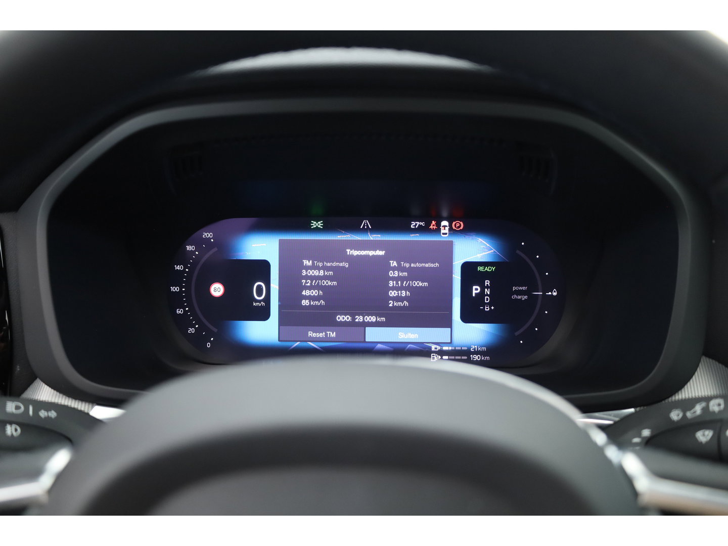 Volvo XC60 2.0 T6 Plug-in hybrid AWD Plus Dark | Prijs rijklaar | Pano | H&K Audio | Trekhaak | Elek. verstelbare sportstoelen| 21" |