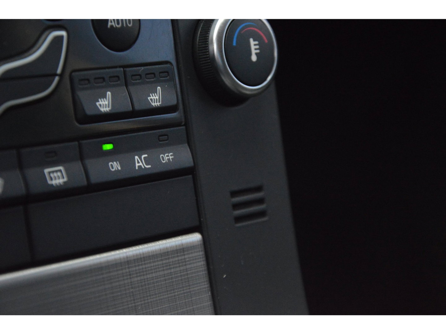 Volvo V70 2.5T | Stoelverwarming | Automaat | Cruise | Perfect onderhouden |