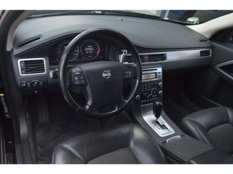 Volvo V70 2.5T | Stoelverwarming | Automaat | Cruise | Perfect onderhouden |