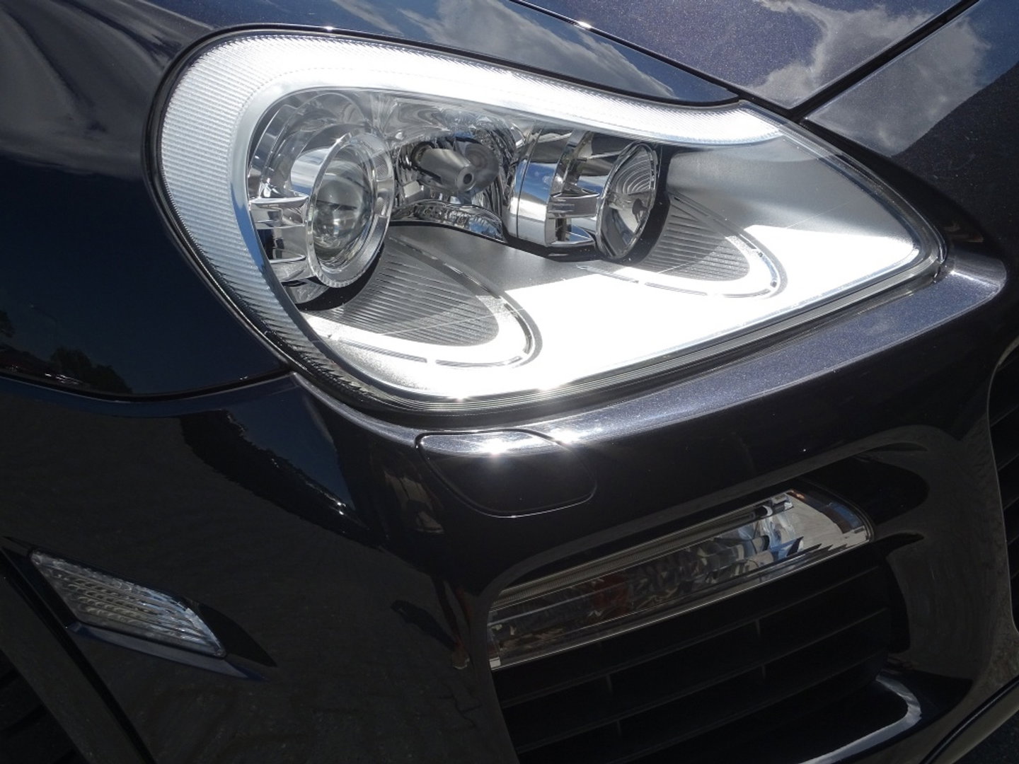 Porsche Cayenne 4.8 V8 Turbo 500PK / PCM / LED *NAP*