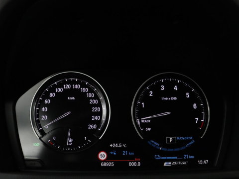 BMW X2 xDrive25e Goldplay Edition | SOH 82,1% | M Sport | Leder | Head-Up | Sportstoelen | 19'' velgen | Sfeerverlichting | Camera | Stoelverwarming | Navigatie | Full LED | Keyless | DAB | Park Assist | Memory | PHEV | Plug In
