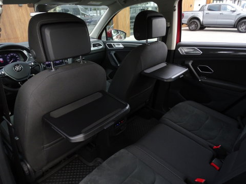 Volkswagen Tiguan 2.0 TSI 4-Motion 180 PK / R-Line / RNS / LED