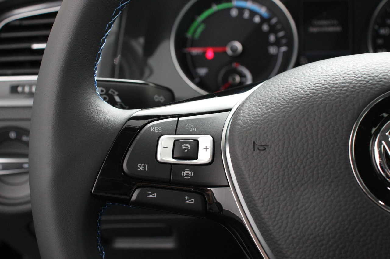 Volkswagen e-Golf