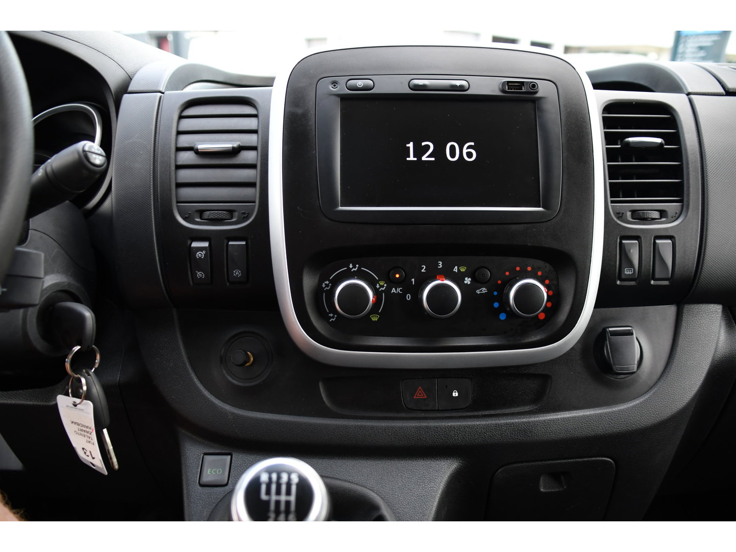 Fiat Talento 2.0 MultiJet L2H1 PB Edition Cruise, Multimedia, Airco, Sensoren, Trekhaak, 145pk, NAVI, Uniek!
