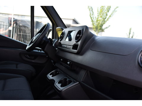 Mercedes-Benz Sprinter 315 1.9 CDI L2H1 RWD PB Edition Camera, Cruise, Carplay, 150pk, Sensoren, Automaat, LED, Multimedia, Airco, Uniek!