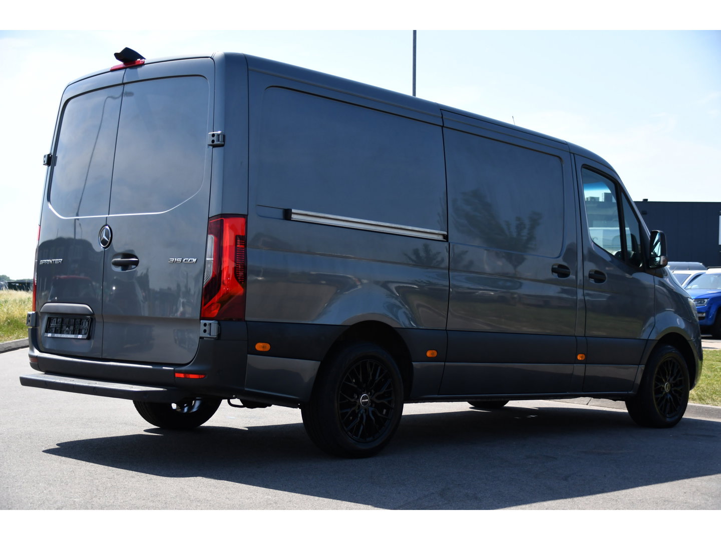 Mercedes-Benz Sprinter 315 1.9 CDI L2H1 RWD PB Edition Camera, Cruise, Carplay, 150pk, Sensoren, Automaat, LED, Multimedia, Airco, Uniek!