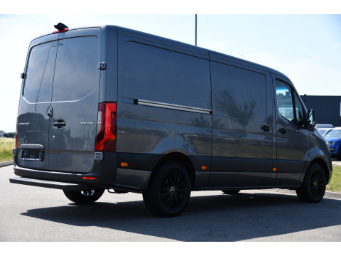 Mercedes-Benz Sprinter 315 1.9 CDI L2H1 RWD PB Edition Camera, Cruise, Carplay, 150pk, Sensoren, Automaat, LED, Multimedia, Airco, Uniek!
