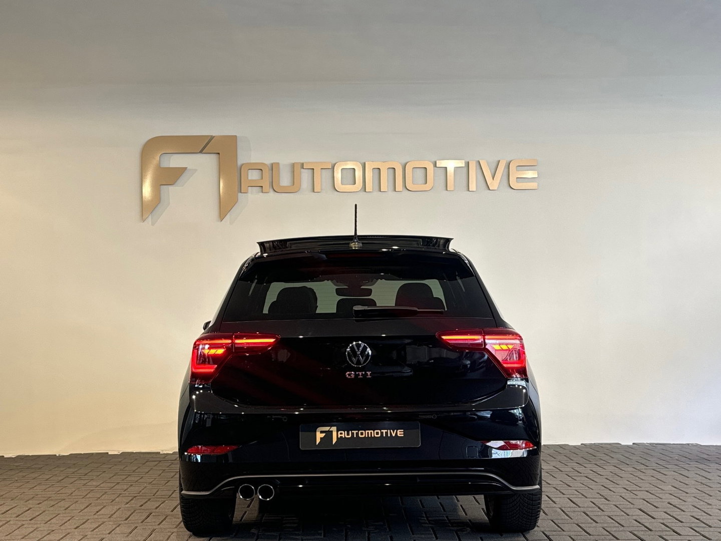 Volkswagen Polo 2.0 TSI GTI ABT|Pano|IQ|Beats|Keyless|Camera|VOL