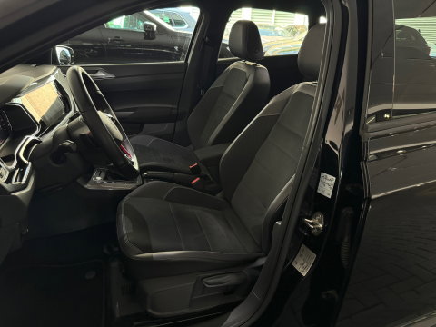 Volkswagen Polo 2.0 TSI GTI ABT|Pano|IQ|Beats|Keyless|Camera|VOL
