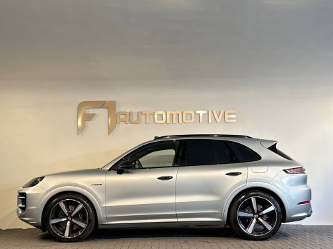 Porsche Cayenne 3.0 E-Hybrid Pano|Burmester|Sportdesign|HuD