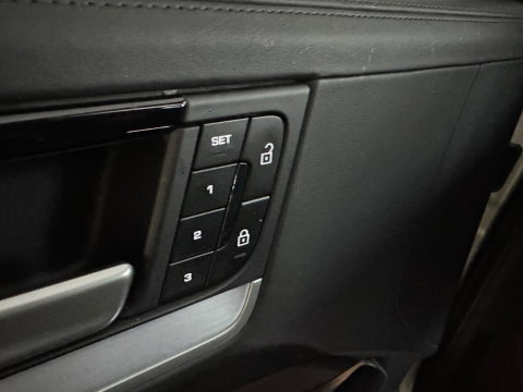 Porsche Cayenne 3.0 E-Hybrid Pano|Burmester|Sportdesign|HuD