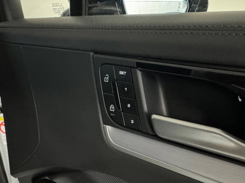 Porsche Cayenne 3.0 E-Hybrid Pano|Burmester|Sportdesign|HuD