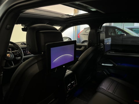 Porsche Cayenne 3.0 E-Hybrid Pano|Burmester|Sportdesign|HuD