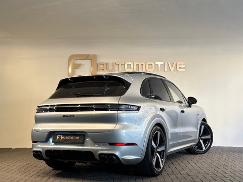 Porsche Cayenne 3.0 E-Hybrid Pano|Burmester|Sportdesign|HuD