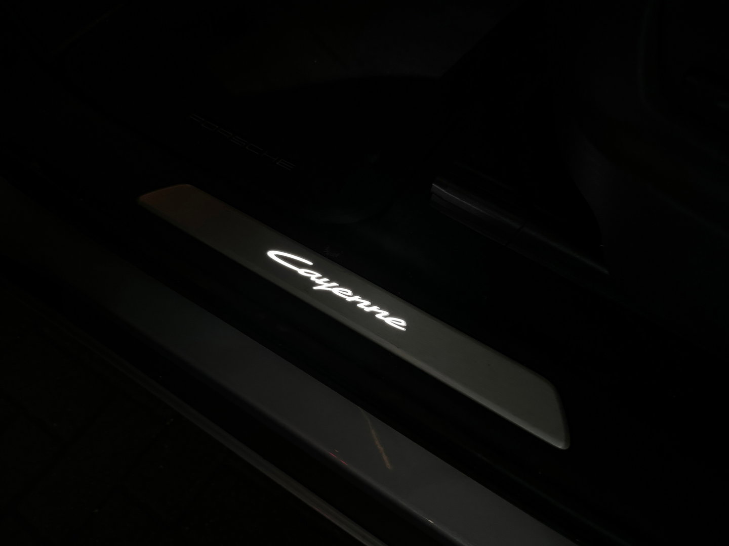 Porsche Cayenne 3.0 E-Hybrid Pano|Burmester|Sportdesign|HuD