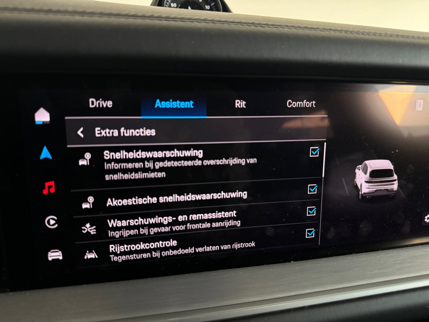 Porsche Cayenne 3.0 E-Hybrid Pano|Burmester|Sportdesign|HuD