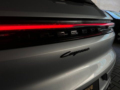 Porsche Cayenne 3.0 E-Hybrid Pano|Burmester|Sportdesign|HuD