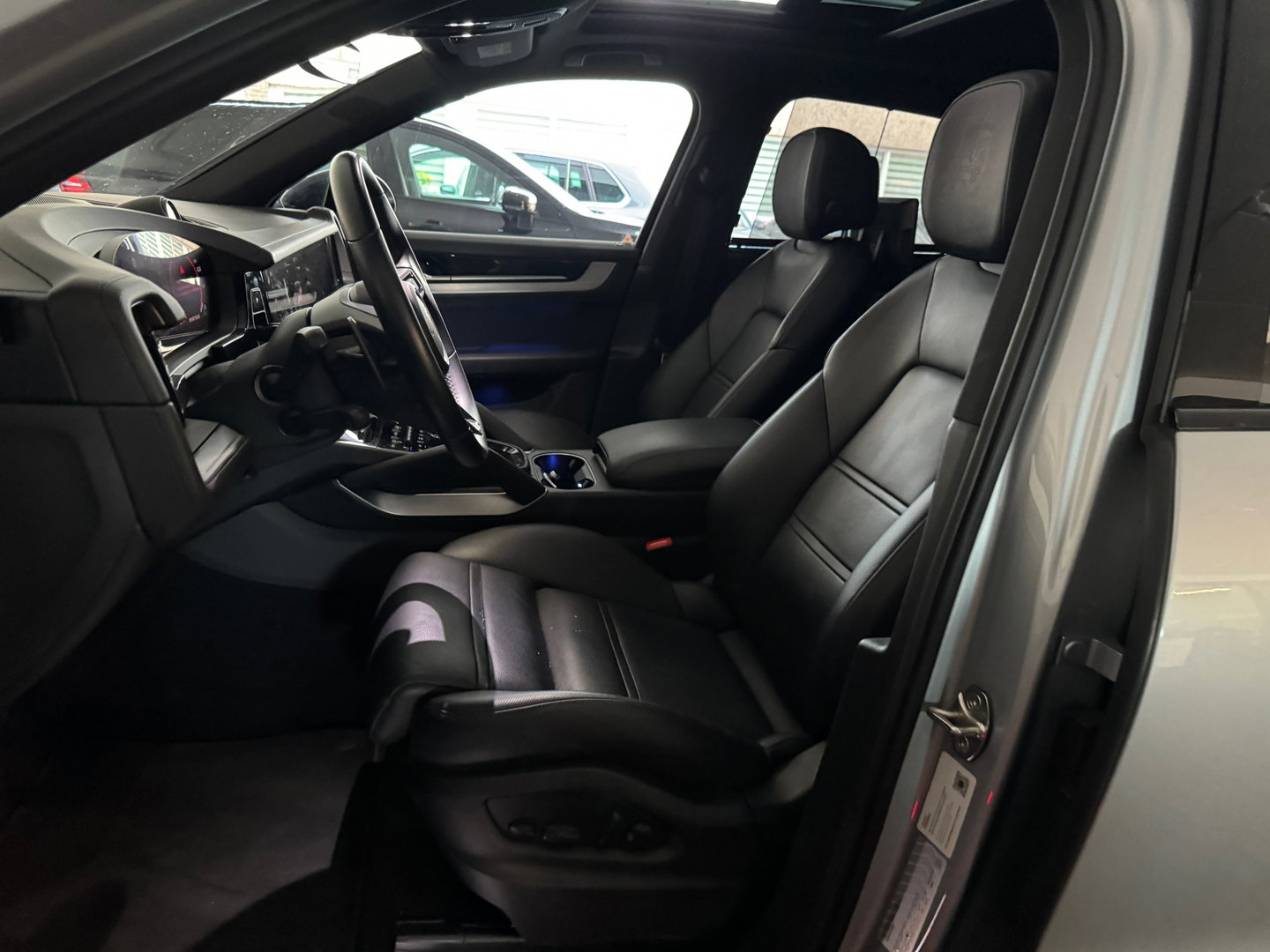 Porsche Cayenne 3.0 E-Hybrid Pano|Burmester|Sportdesign|HuD