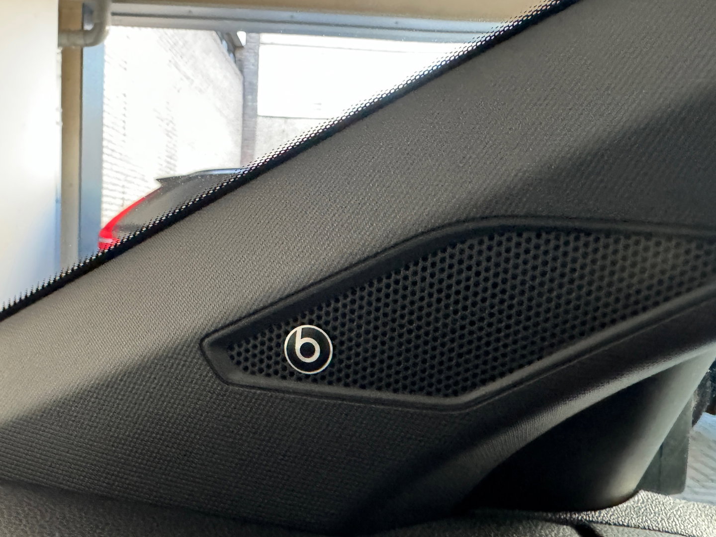 Volkswagen Taigo 1.5 TSI R-Line Pano|Keyless|Beats|Camera