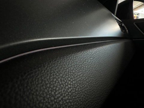 Volkswagen Taigo 1.5 TSI R-Line Pano|Keyless|Beats|Camera