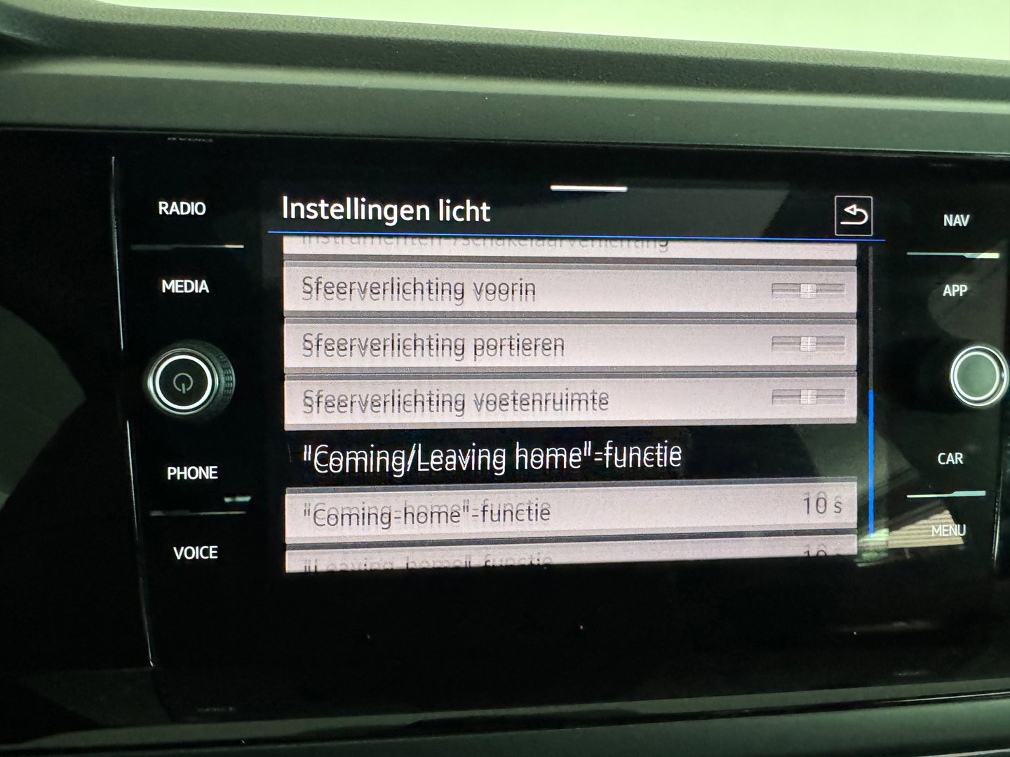 Volkswagen Taigo 1.5 TSI R-Line Pano|Keyless|Beats|Camera