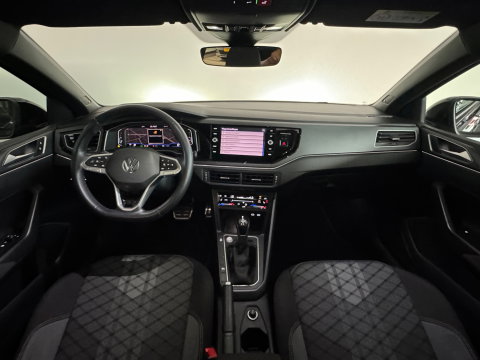 Volkswagen Taigo 1.5 TSI R-Line Pano|Keyless|Beats|Camera