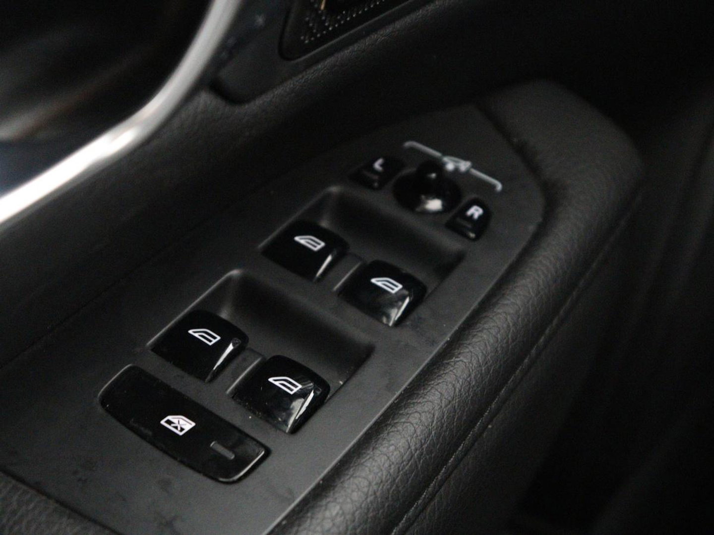 Volvo V90 2.0 T6 Plug In AWD Inscription | SOH 97% | Panoramadak | Head-Up | Leder | Harman/Kardon | 20'' | 360 Camera | Stoelverwarming | Carplay | Full LED | Stuurverwarming | PHEV
