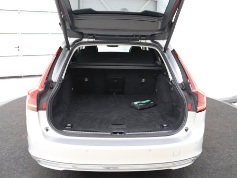 Volvo V90 2.0 T6 Plug In AWD Inscription | SOH 97% | Panoramadak | Head-Up | Leder | Harman/Kardon | 20'' | 360 Camera | Stoelverwarming | Carplay | Full LED | Stuurverwarming | PHEV