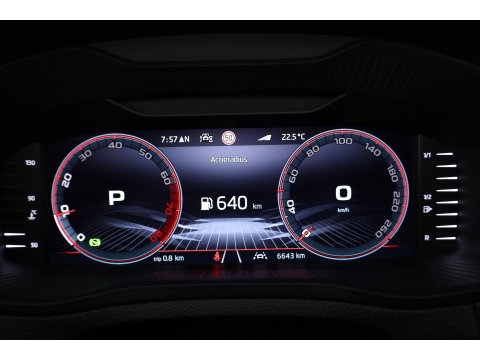 Škoda Karoq 1.5 TSI ACT Sportline Business | Pano | Adapt. Cruise | Navi | CarPlay | Stoel-Stuurverw. | DAB | PDC A
