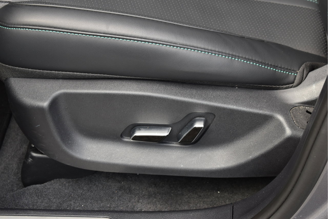 BYD SEAL U